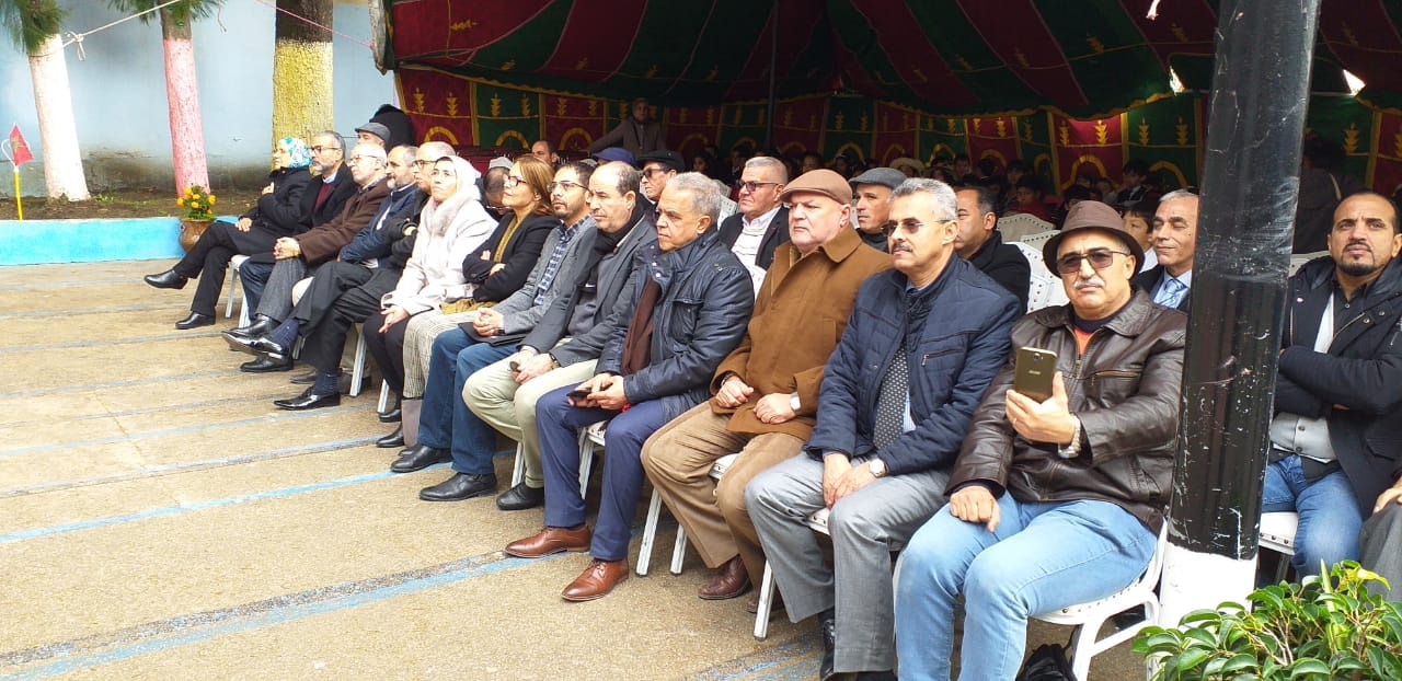نتيجة بحث الصور عن مدرسة حفصة أم المؤمنين طنجة و اللواء الأخضر الايكولوجي"