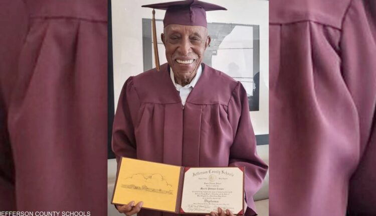 ميريل بيتمان كوبر يبلغ من العمر 101 عاما