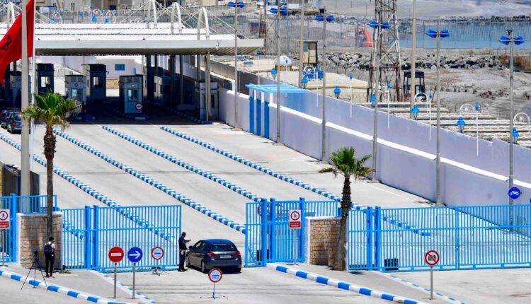 معبر سبتة المحتلة