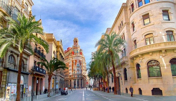 فالنسيا الإسبانية