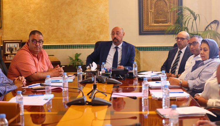 صورة من الاجتماع التحضيري لدورة أكتوبر 2025 لمجلس جماعة طنجة